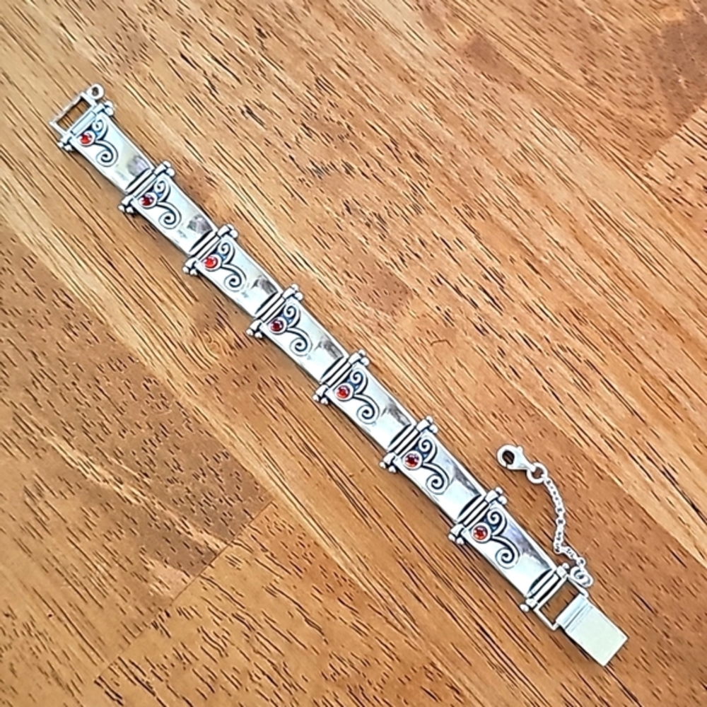 Carnelian sterling silver bracelet